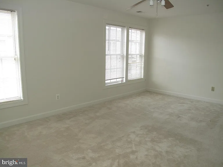 8176 Skelton Cir — Photo 16
