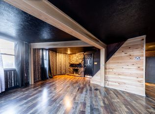 952 Freeland St, Pittsburgh, PA 15210