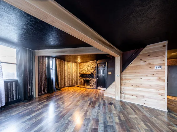 952 Freeland St, Pittsburgh, PA 15210