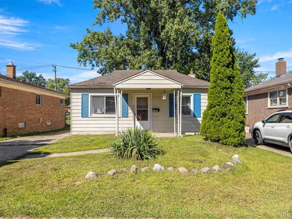 6043 N Vernon St, Dearborn Heights, MI 48127