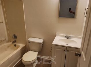1320 Academy Ave APT C, Saint Louis, MO 63113