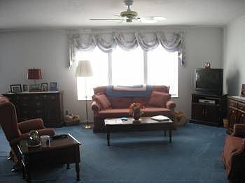 5th image of 14201 Deluna St