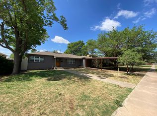2409 37th St, Lubbock, TX 79412