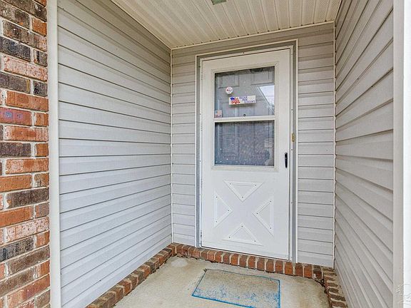 4th image of 4434 Elsie Ln