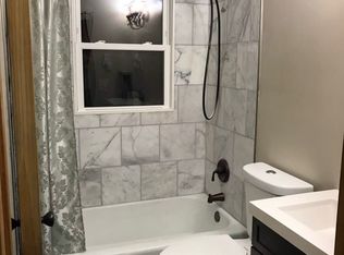 33133 N Battershall Rd, Grayslake, IL 60030