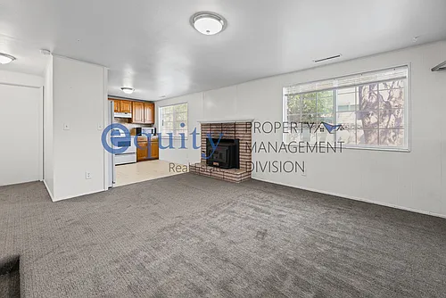 4305 S Phillips Ln Photo 1