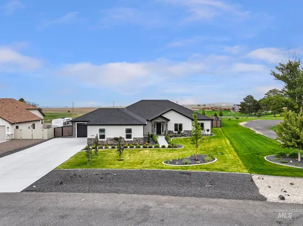 3840 Susan Cir, Hansen, ID 83334