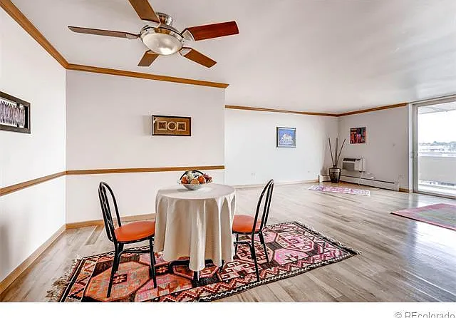 2 bed, 920 sqft, $1,995 — Photo 3