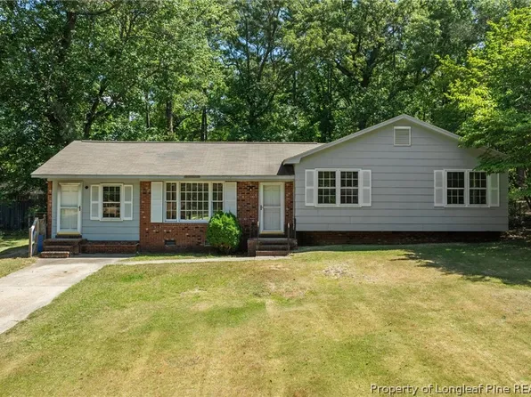 518 Dashland Dr, Fayetteville, NC 28303