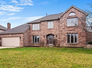 1147 Tuscany Ln, Naperville, IL 60564