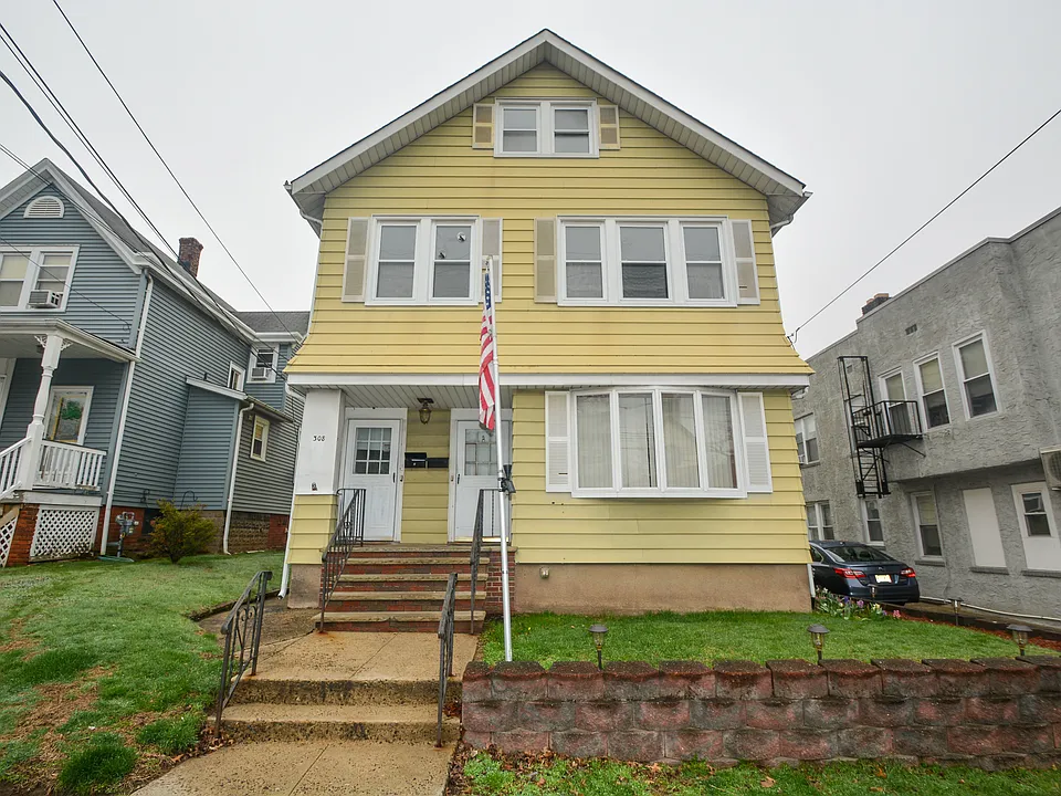 308 Hoboken Rd #2