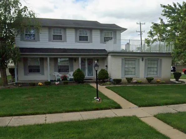 26439 Cecile St, Dearborn Heights, MI 48127