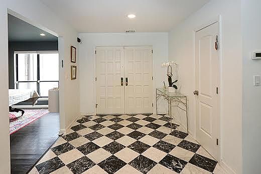 2nd image of 35 Old Pond Rd