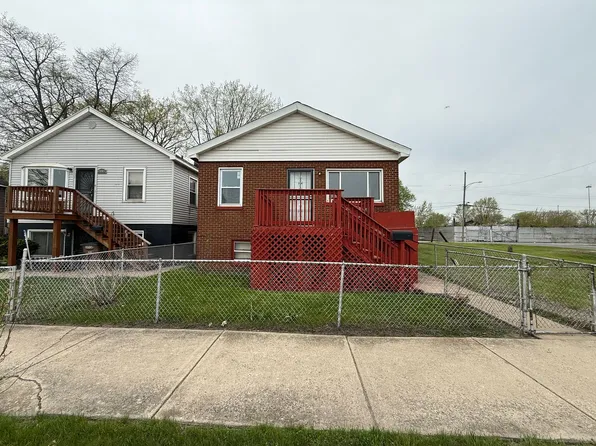 4004 Carey St, East Chicago, IN 46312