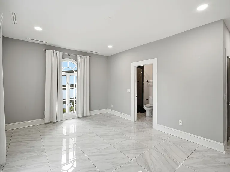 2418 W Palm Dr — Photo 20