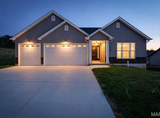 1522 Louisiana Dr, Herculaneum, MO 63048
