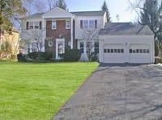 512 Lenox Ave, Westfield, NJ 07090