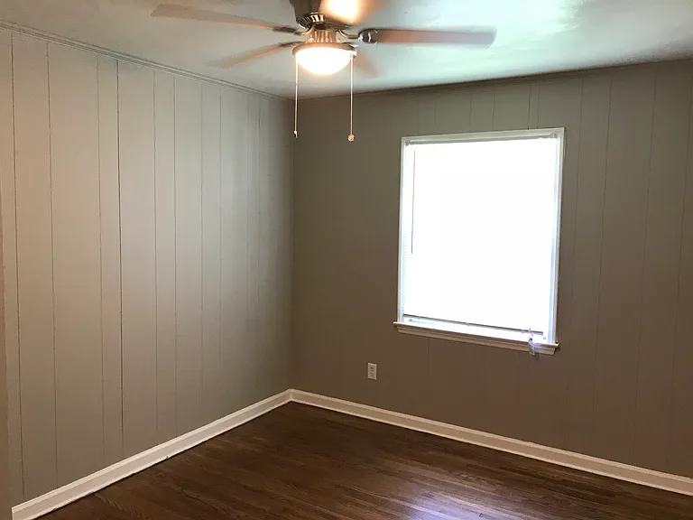 3912 Callahan Dr — Photo 8