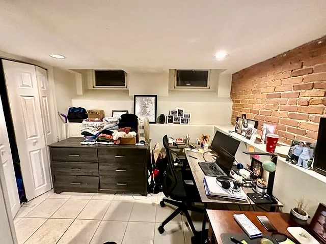 38A Charter St #9B — Photo 13