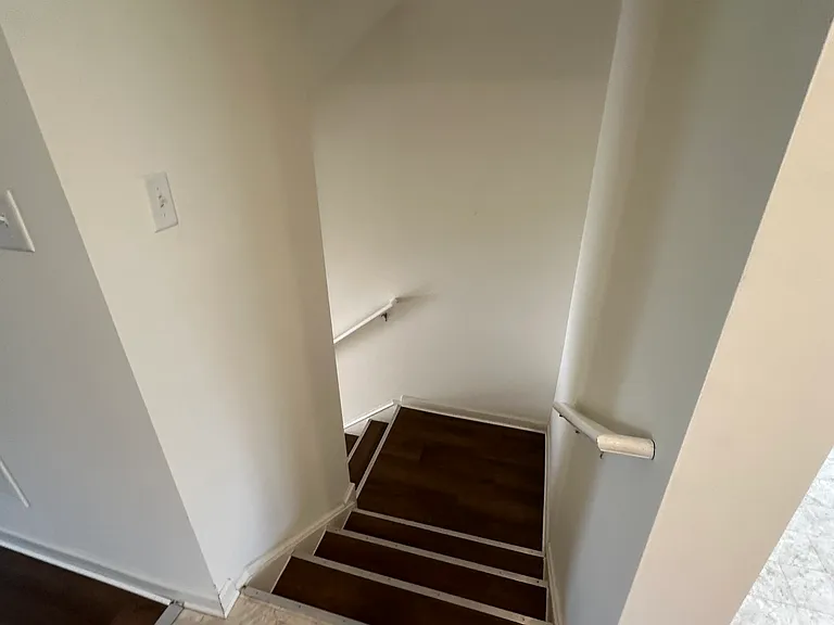 115 Cecily Way — Photo 28