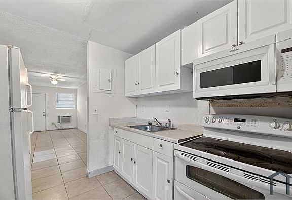 5th image of 2734 NW 15th St #1-2