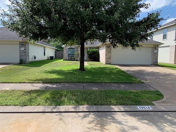 2nd image of 19514 Billineys Park Dr