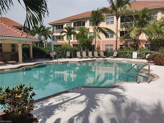 5th image of 1113 Van Loon Commons Cir APT 105