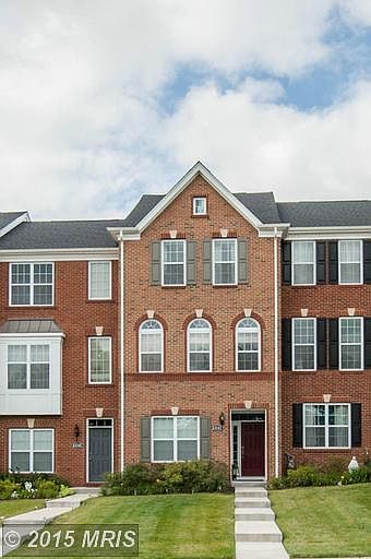 1st image of 43243 Loudoun Reserve Dr