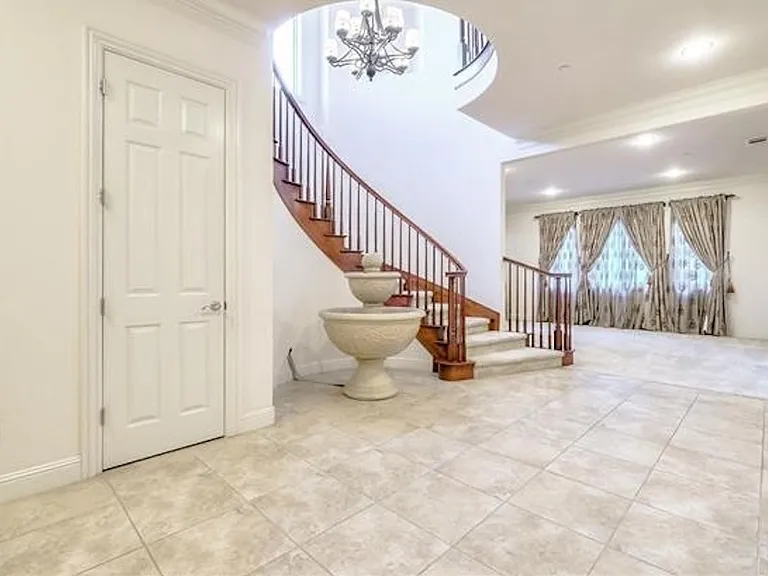 1111 Hawkshead Cir — Photo 10