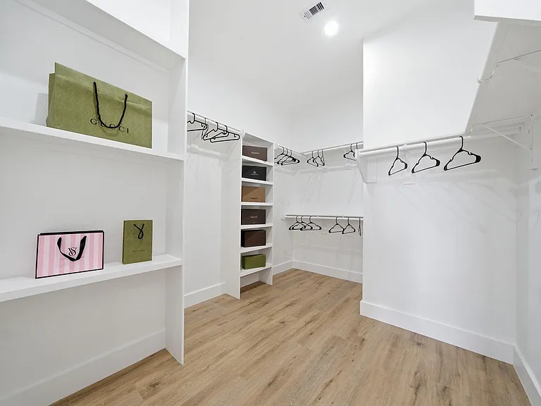 8910 Knoll Leaf Dr — Photo 16