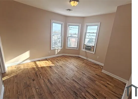 63 Madison Ave — Photo 6