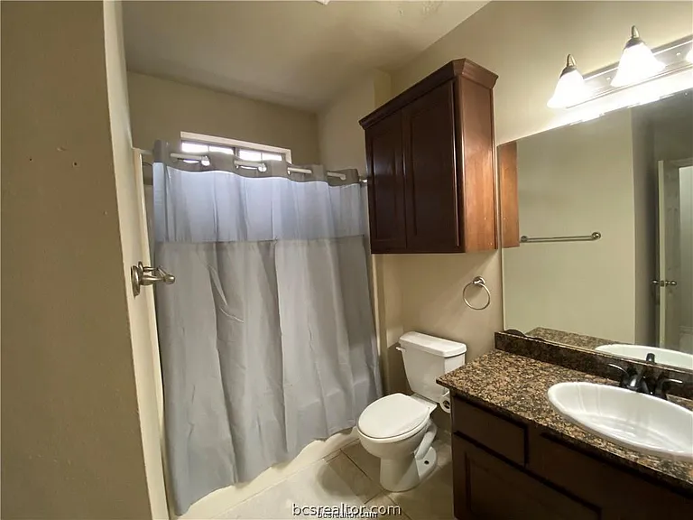 212 Forest Dr — Photo 7