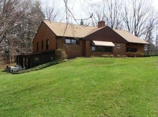 9301 Kirtland Chardon Rd, Willoughby, OH 44094