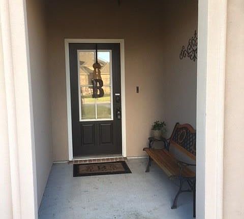 3rd image of 461 Christopher Dr