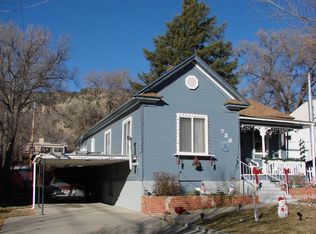 736 S 5th St, Raton, NM 87740