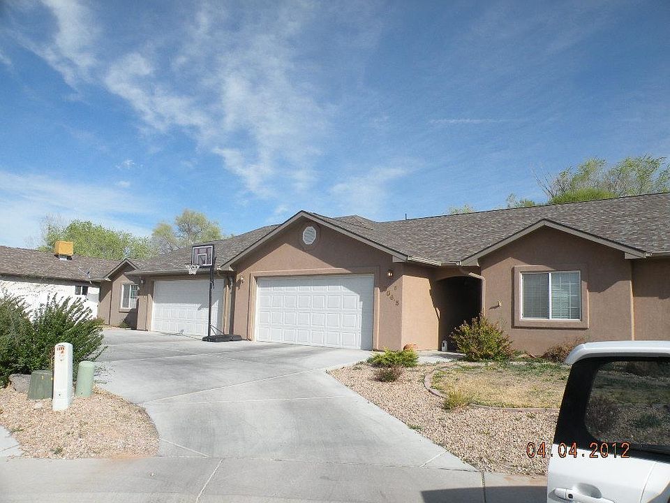 1st image of 3006 1/2 Oakwood Dr #4A-4B