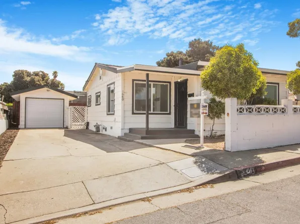 1640 Judson St, Seaside, CA 93955