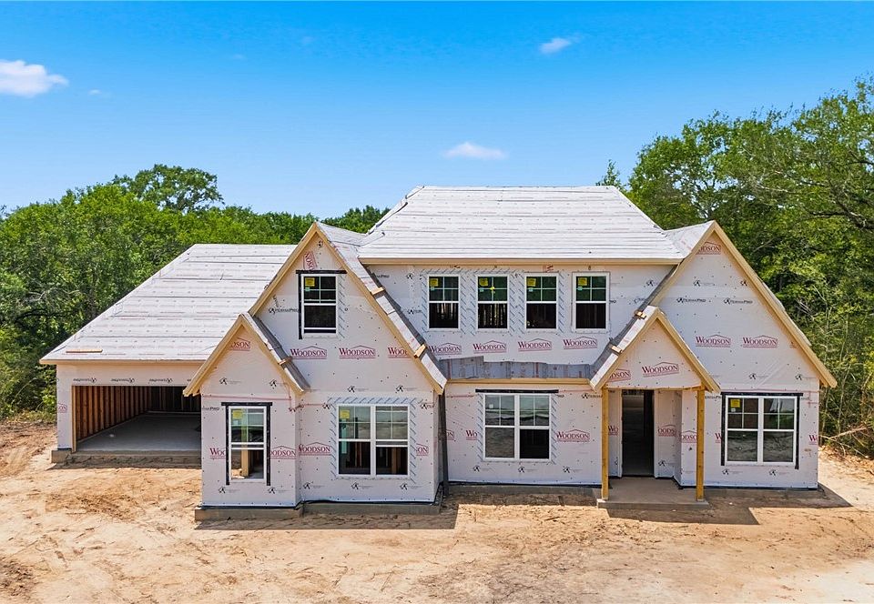 1st image of 4617 Sawgrass Dr