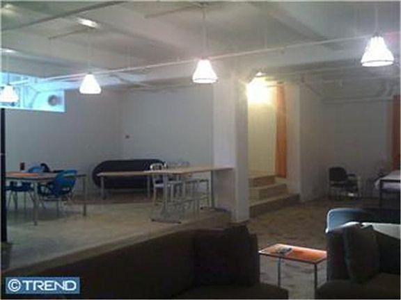 5th image of 109-13 N Orianna St #1