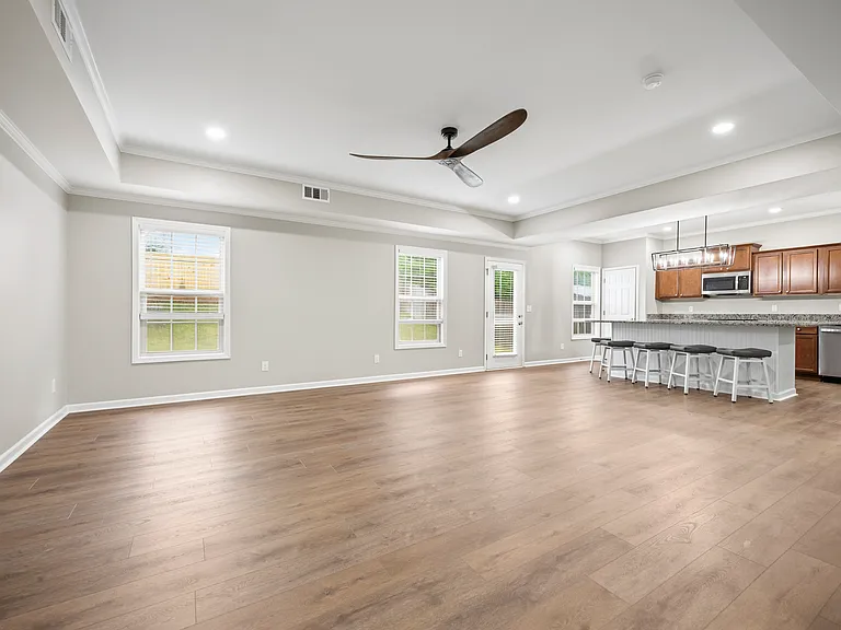 3196 Tiburon Way — Photo 4