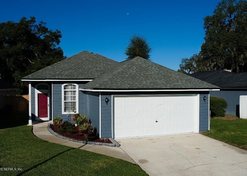 1st image of 3042 Caroline Crest Dr E