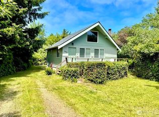 292 Calawah Street SW, Ocean Shores, WA 98569
