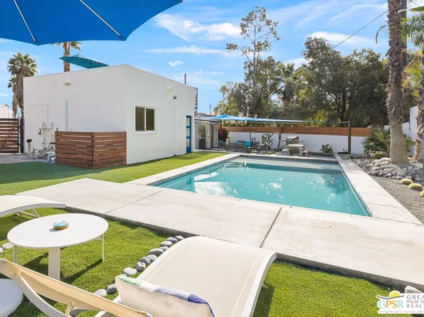 2481 N Cardillo Ave, Palm Springs, CA 92262