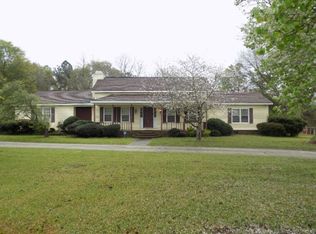 4960 Sandy Point Rd, Lizella, GA 31052