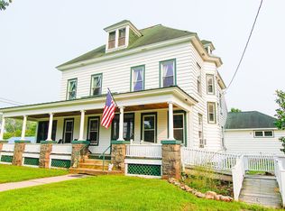 218 Palmer Ave, Corinth, NY 12822