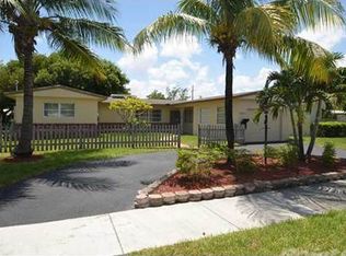 2820 Cleveland St, Hollywood, FL 33020