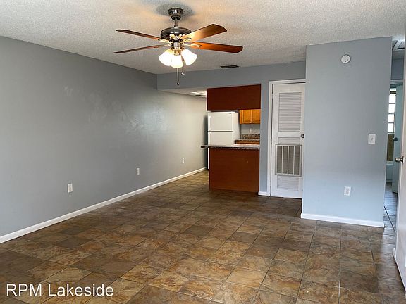 3rd image of 1412 Herschell St Unit 2