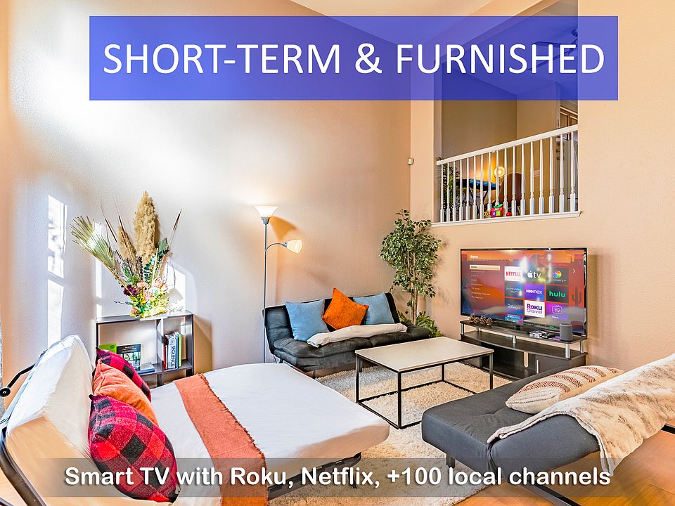 Stretch out and enjoy the sunny living space & endless entertainment options