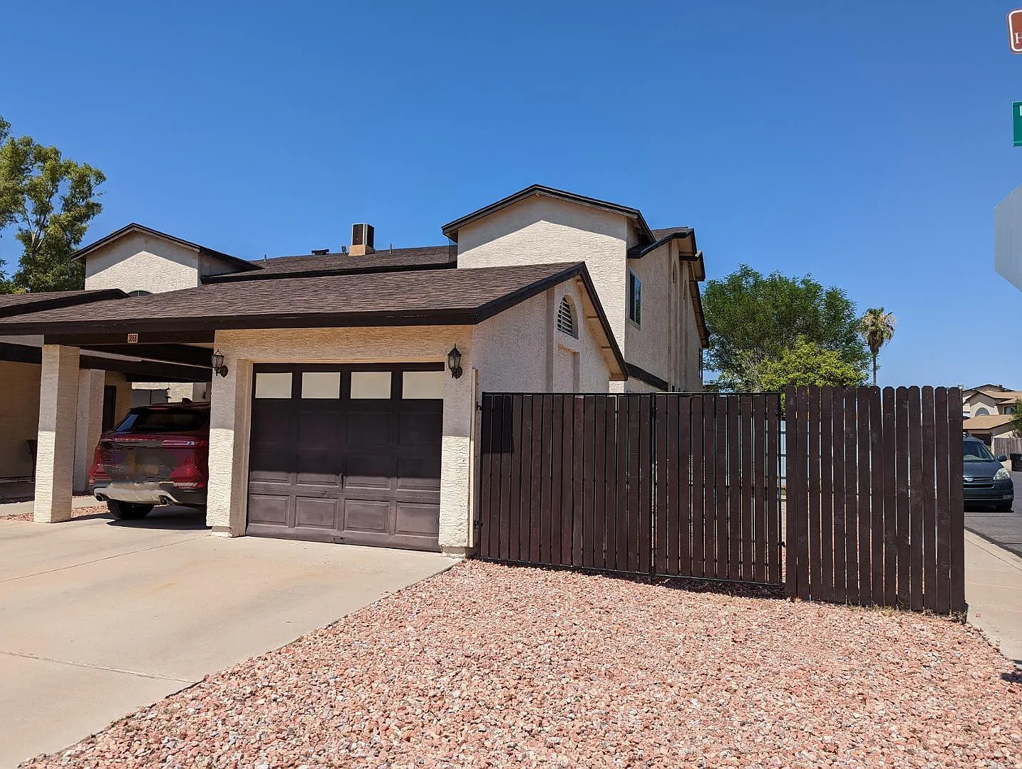 3 bed, 2.5 bath, 1340 sqft, $1,900 — Photo 1
