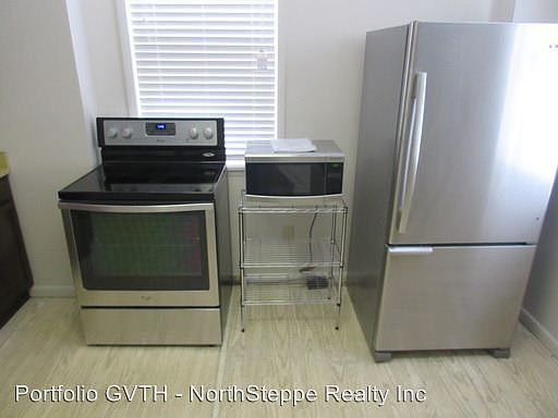 5th image of 221-231 E Livingston Ave